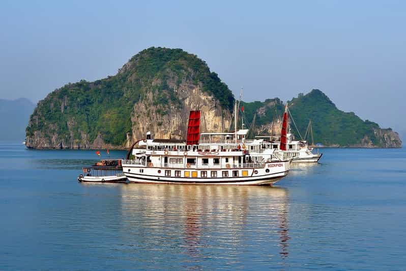 From Hanoi: Ha Long Bay Cruise, Kayak, Cave & Lunch