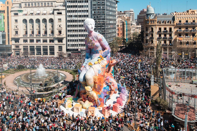 Från Calpe, Javea eller Denia: Valencia Fallas Fiesta dagsutflykt