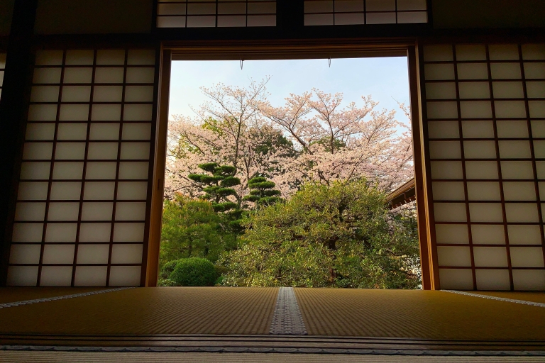 Kioto: Experiencia Zen Premium en templo privado y ocultoExperiencia Zen Premium en un templo privado y oculto