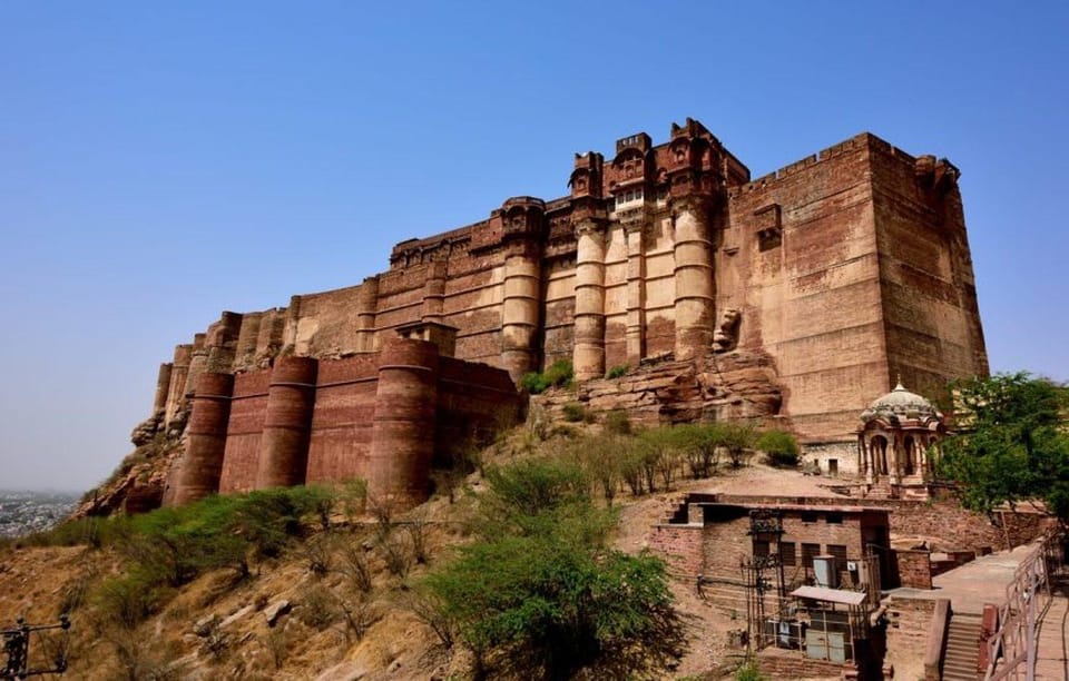 Jodhpur To Udaipur Via Ranakpur Jain Temple - Hizvo