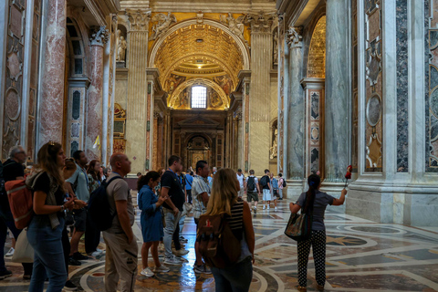 Rome: St. Peter’s Basilica & Underground Tombs Tour Group Tour in French