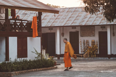 Chiang Rai: 3días 2noches Viaje en barco lento a Luang Prabang