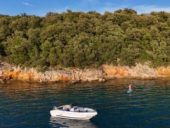 Krk: tour in barca al tramonto sull'isola di Plavnik