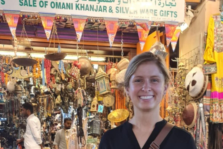 Muscat 3-Hour City Tour: Visit Mosque, Opera & Mutrah Souq