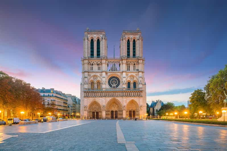 Paris: Notre Dame Exterior Guided Tour with Expert Guide | GetYourGuide