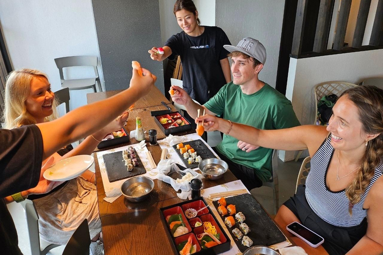Osaka: Preparare il sushi Osaka. Maki e Sushi standard giapponese