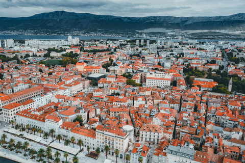 Privater Transfer Zagreb-SplitKomfortfahrzeug für bis zu 4 Personen