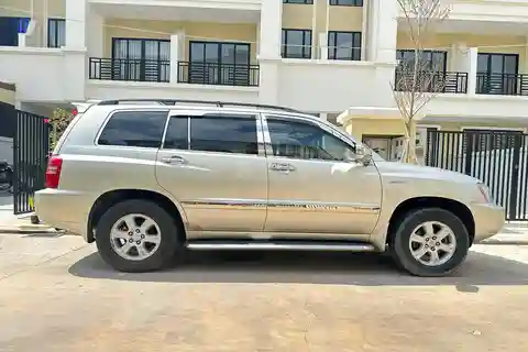 Phnom Penh: To Kampot Private Transfer