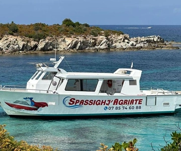 Von Saint-Florent: Bootstransfer nach Saleccia oder Lotu Beach