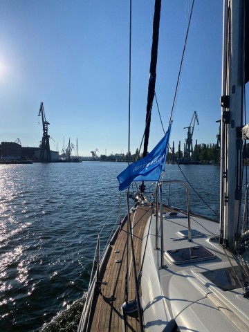 Visit Gdańsk Motlawa and Port yacht cruise with Prosecco in Gdańsk