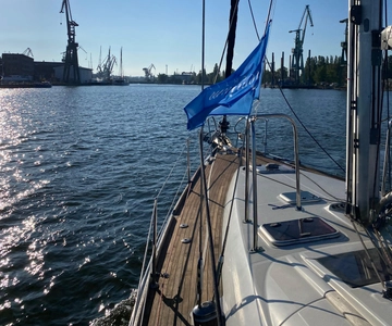 Gdańsk: Motlawa and Port yacht cruise with Welcome Drink