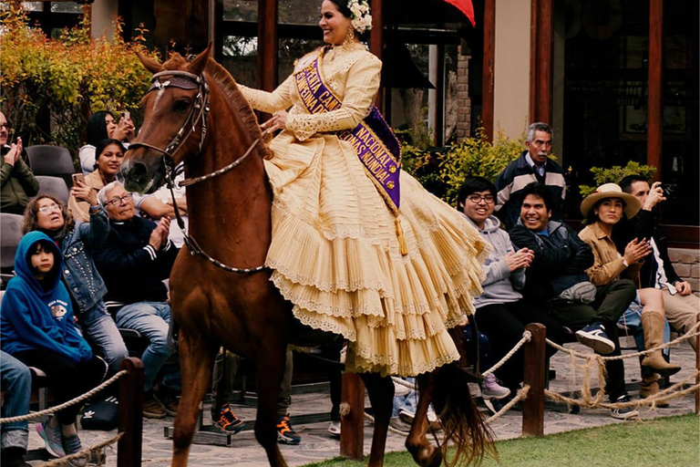 Lima: Pachacámac, lunch show, and Peruvian Paso horses