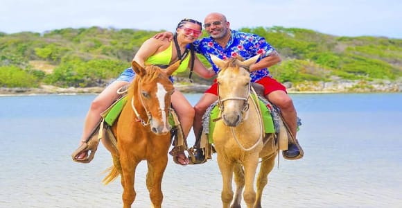 Wild horseback ride in Punta Cana