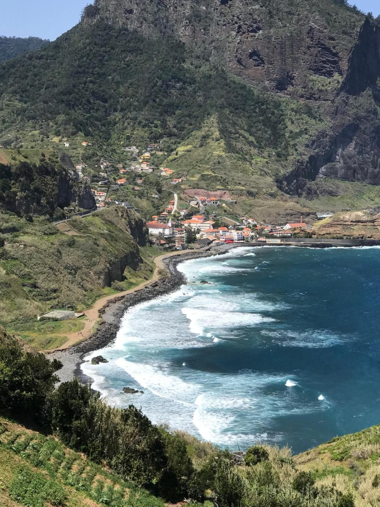 Madeira: Geführte Wanderung über die Klippen von Larano – von Machico nach Porto da Cruz