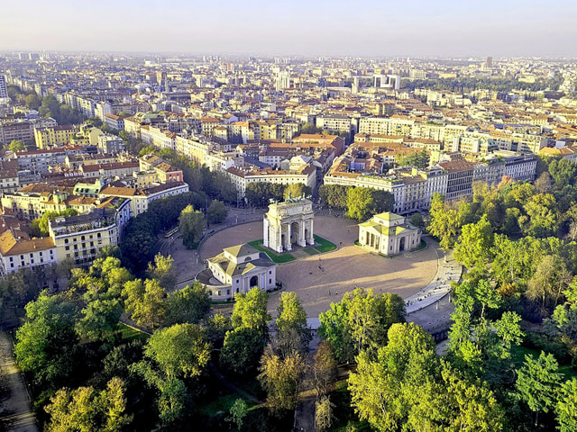 Milan: Exclusive Branca Tower and Sforza Castle Tour