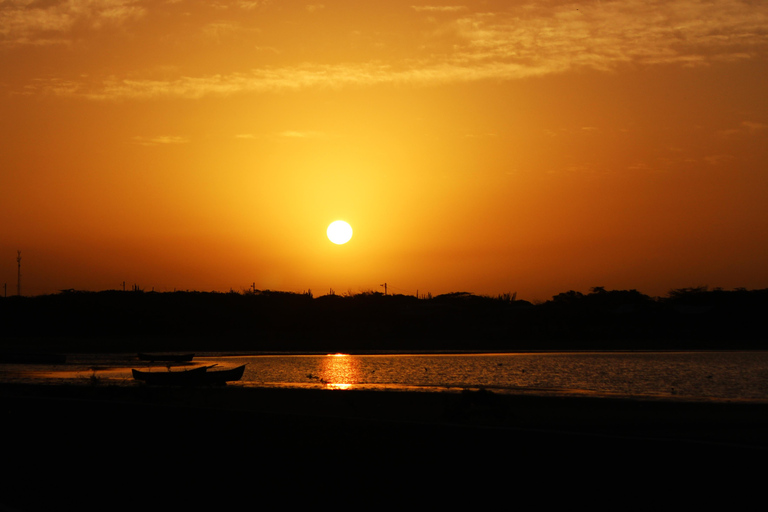 Santa Marta: Cabo de la Vela 2-Day Tour with Meals