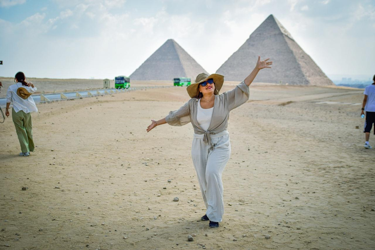 Hurghada to Cairo: Pyramids & Museum for First-Time Visitors Option 2 - The Grand Egyptian Museum (GEM) and Giza Pyramids