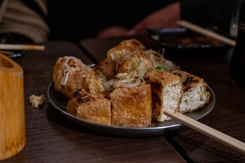 Tokyo: Local Night Food Tour in Sangenjaya Meet in Shibuya Private Tour