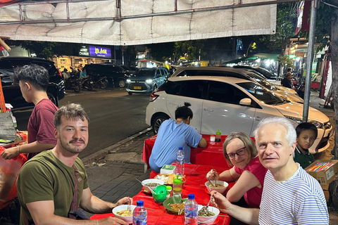 Jakarta Evening City Tour with Food Tasting