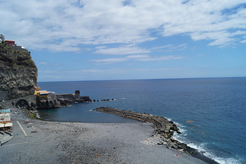 From Funchal: Levada Nova Hiking Tour with stopover at beach Nova friday