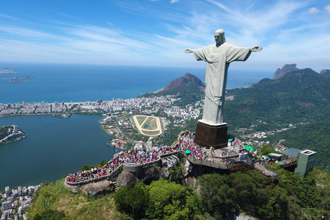 Rio de Janeiro: 30-Min Helicopter Ride with Transfers