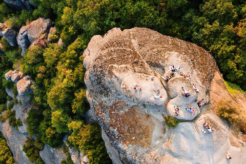 Athene: Meteora Kloosters & Grotten Dagtrip & LunchoptieMeteora privétour met bustransfer vanuit Athene