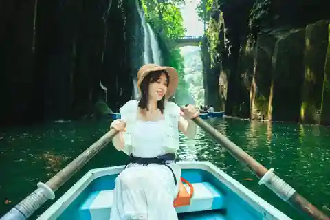 Fukuoka: Takachiho Gorge Highlights One Day Private Tour