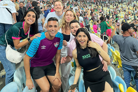 Mecz piłki nożnej Fluminense na Maracanã z lokalnymi gospodarzami