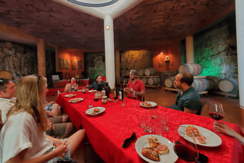 Vineyard Walk & Wine Tasting in the Berici Hills of Vicenza