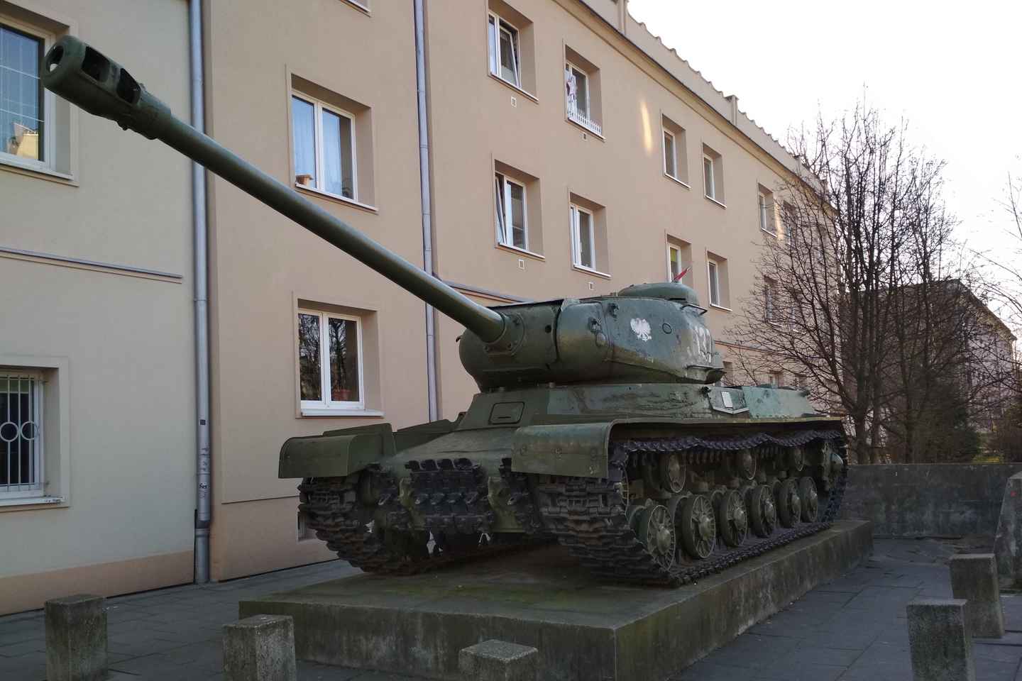 Scopri Nowa Huta: tour guidato della città utopica socialista