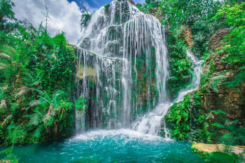 Chiang Mai: excursión de un día a la cascada Sticky y al parque Angel Waterfall.Chiang Mai: Excursión de un día a la cascada Sticky y al parque Angel Waterfall