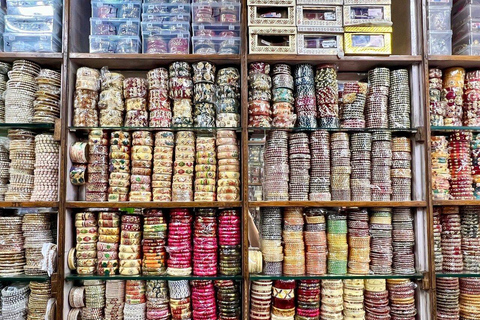 Udaipur: Culture, Crafts & Market Shopping Tour Udaipur Shopping Tour: Guide + Car