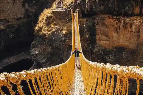 Inca Bridge Qeswachaka the last surviving Inca bridge 1 day