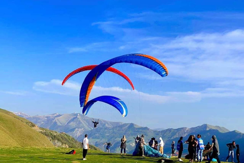 Georgia Gudauri: Paragliding, Private Day Trip from Tbilisi