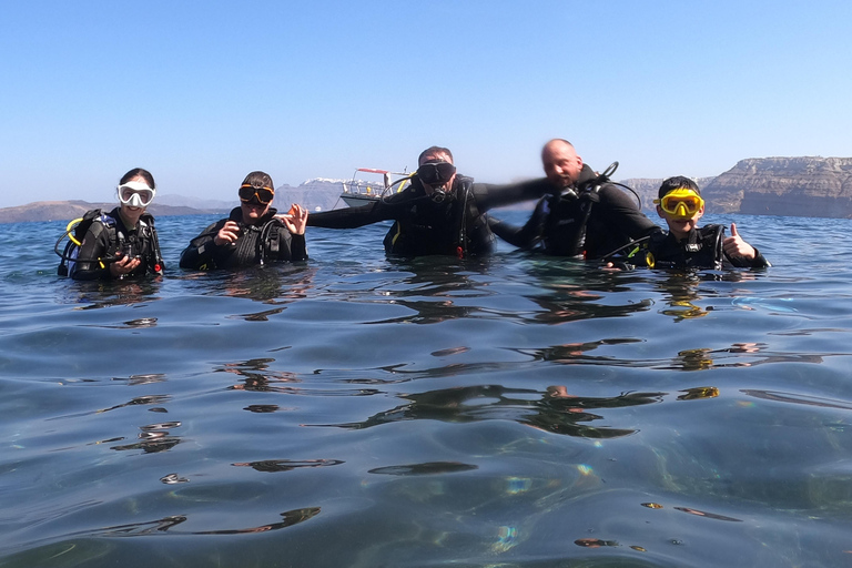 Santorini: Experiência de mergulho com cilindro na caldeira vulcânicaMergulho autônomo