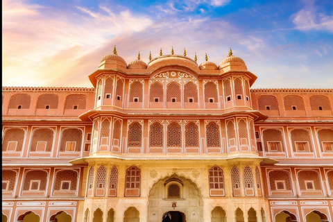 Excursión Privada de un Día a Jaipur con Almuerzo