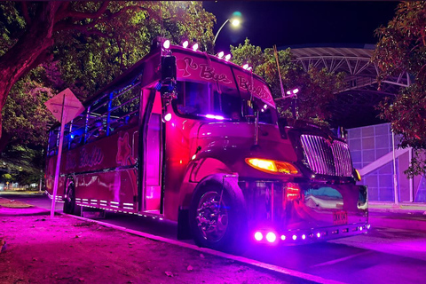 Santa Marta: Night Party in Chiva, Santa Marta Santa Marta: Nightlife in Chiva, Santa Marta