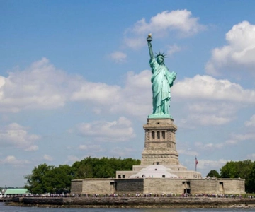 NYC: Statue of Liberty Express Skip-the-Box-Office Cruise