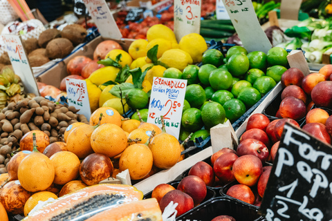 Wien: Naschmarkt-Tour mit VerkostungenWien: Naschmarkt-Tour für Gourmets