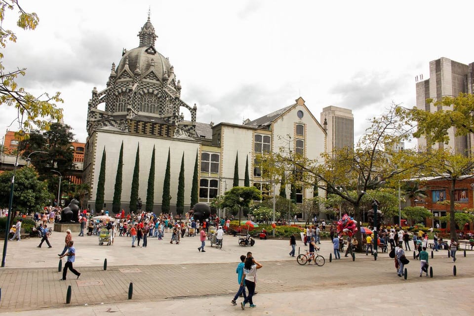 Private Stadtrundfahrt durch die Innenstadt Medellin - Hizvo