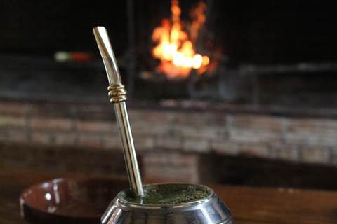 Montevideo: Exclusive VIP Experience at a Century-Old Winery, Tasting, Lunch, Transport