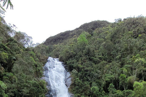 CAMINHO DO OURO - Geführte Tour durch den Atlantischen Wald, Wasserfälle und Geschichten.