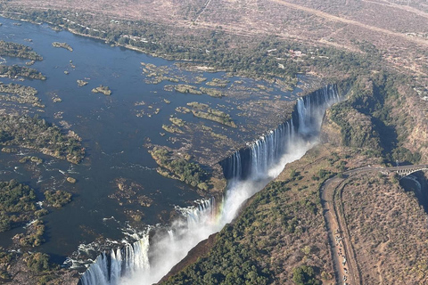 Victoria Falls: Guided Tour of Zimbabwe & Zambia Sides