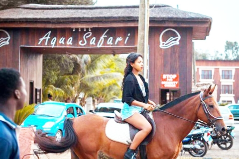 Aqua Safari Resort i wycieczka na Wyspę Skarbów w 2 dni