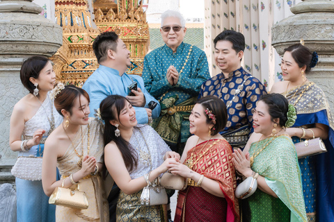 Thai Costume Photographer at Wat Arun/Pho in Bangkok 2 Hours Photography (per person) at Wat Arun + Wat Pho