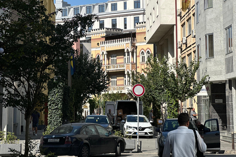 طعام الشوارع والمشروبات في سكوبي، الطريقة المحليةطعام ومشروبات شوارع سكوبي، الطريقة المحلية