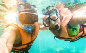 Panglao: Snorkeling at NapalingReef with Sardines Experience