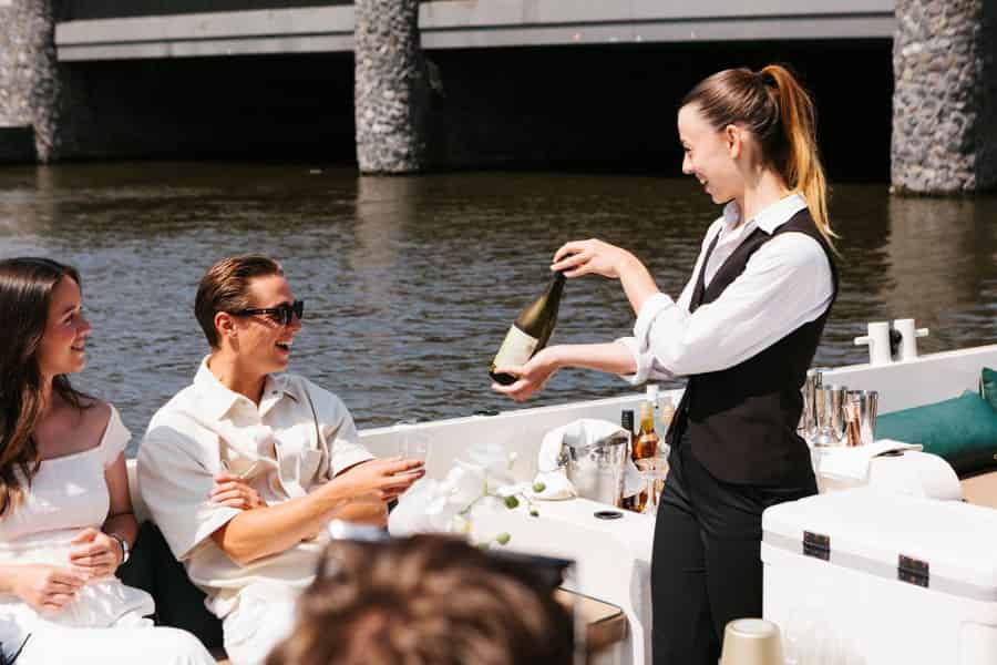 Amsterdam Die neueste Käse- und Weinkanalfahrt