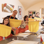 Bologna: lezione di cucina sulla pasta, ragù, spritz, vino e gelato