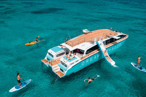 Phuket: Phi Phi, Bamboo, Maiton, Maya Speed Catamaran Tour - Image 2